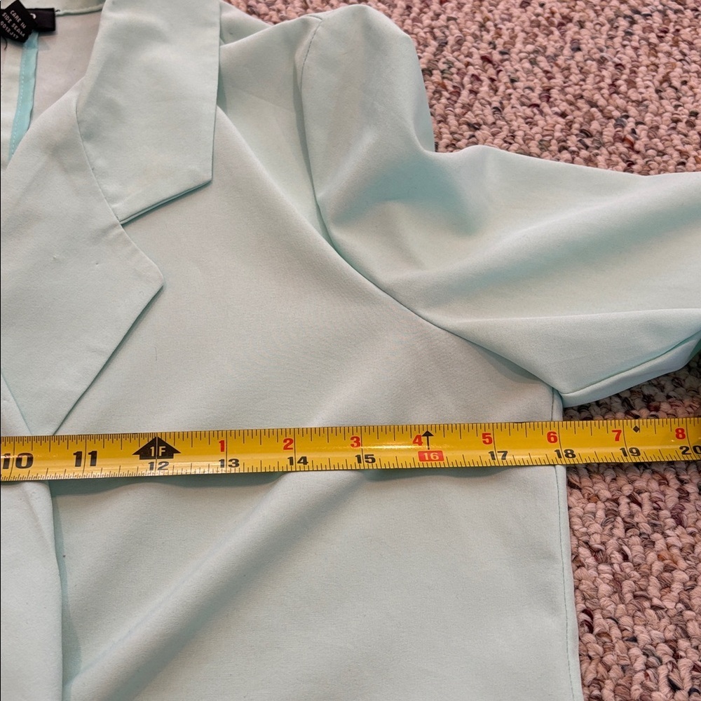 A. Byer Mint Green Open Front Women's Blazer. Medium - Picture 8 of 10